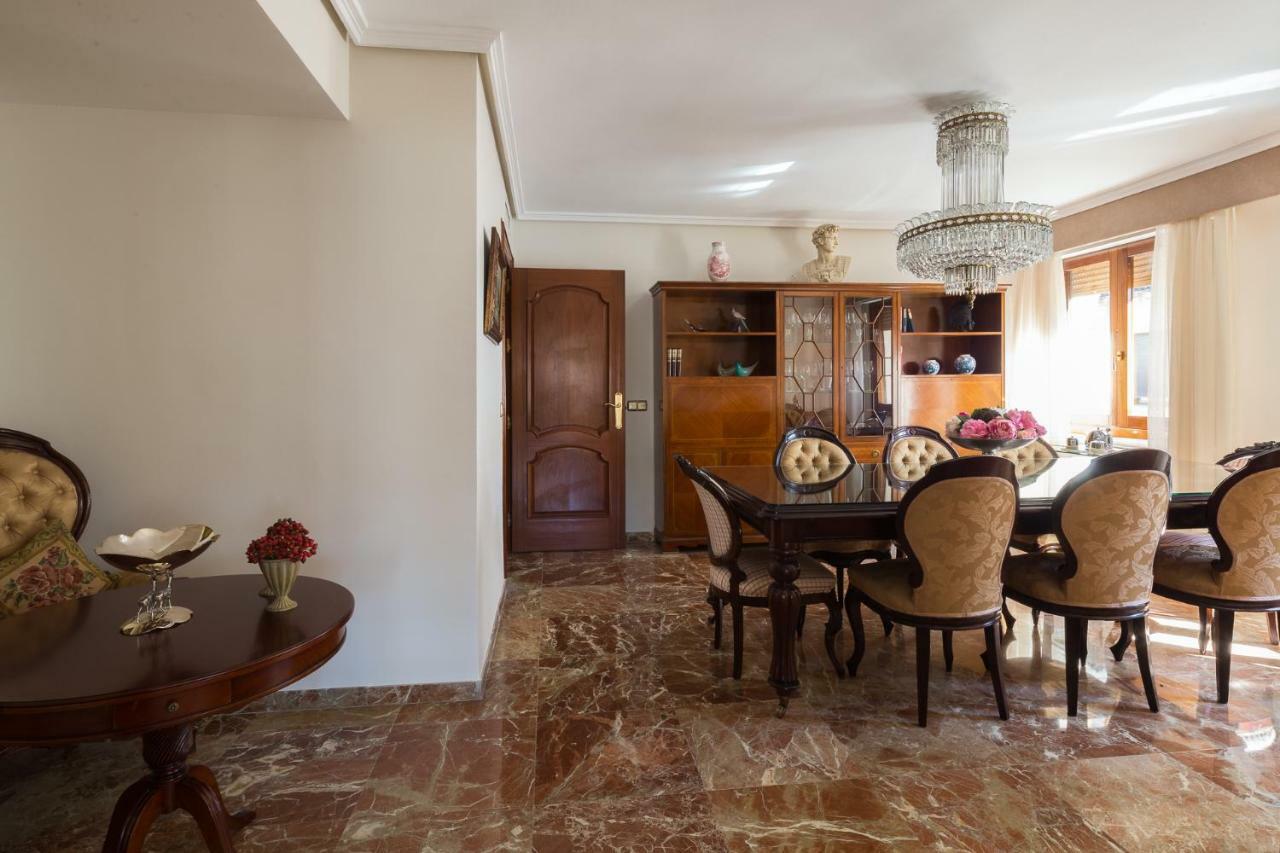 Catedral Cabildo Apartment Seville Luaran gambar