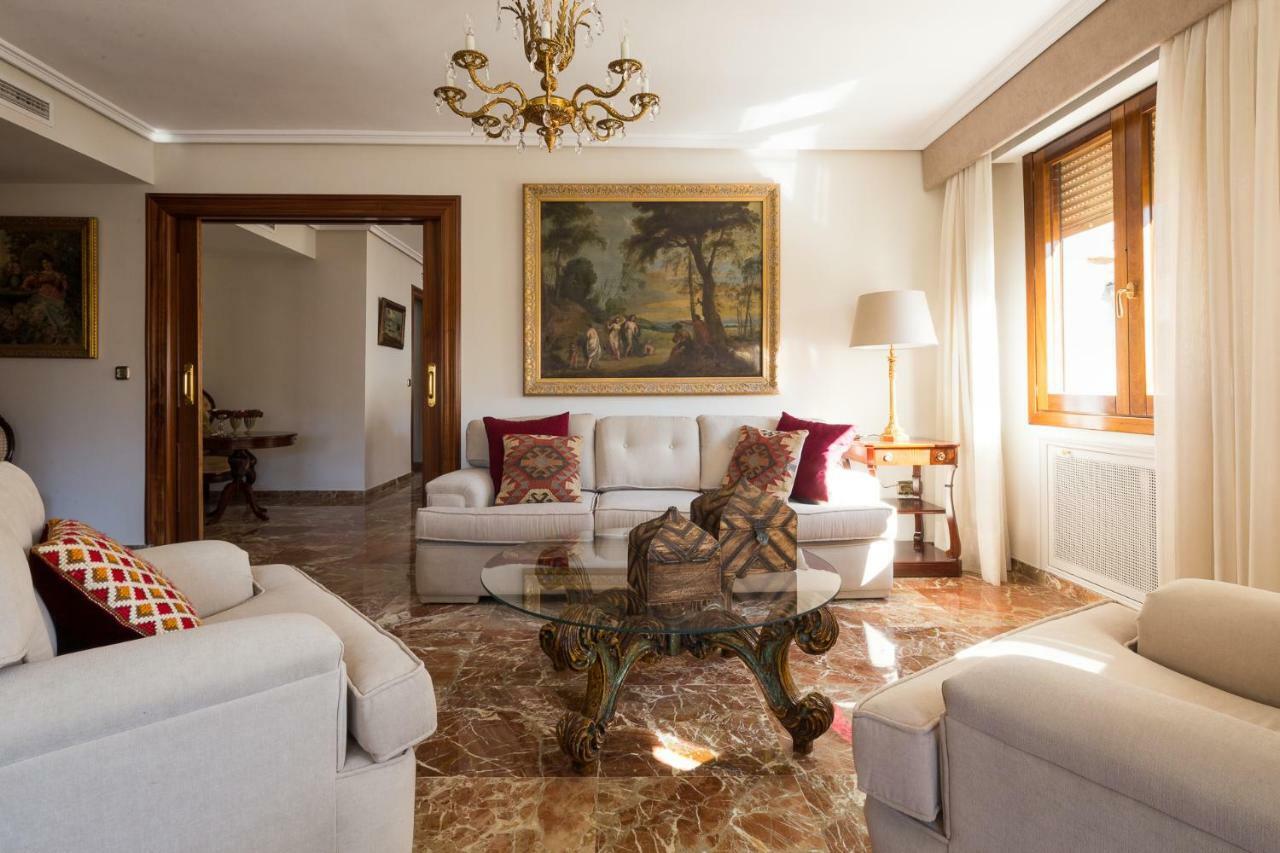 Catedral Cabildo Apartment Seville Luaran gambar