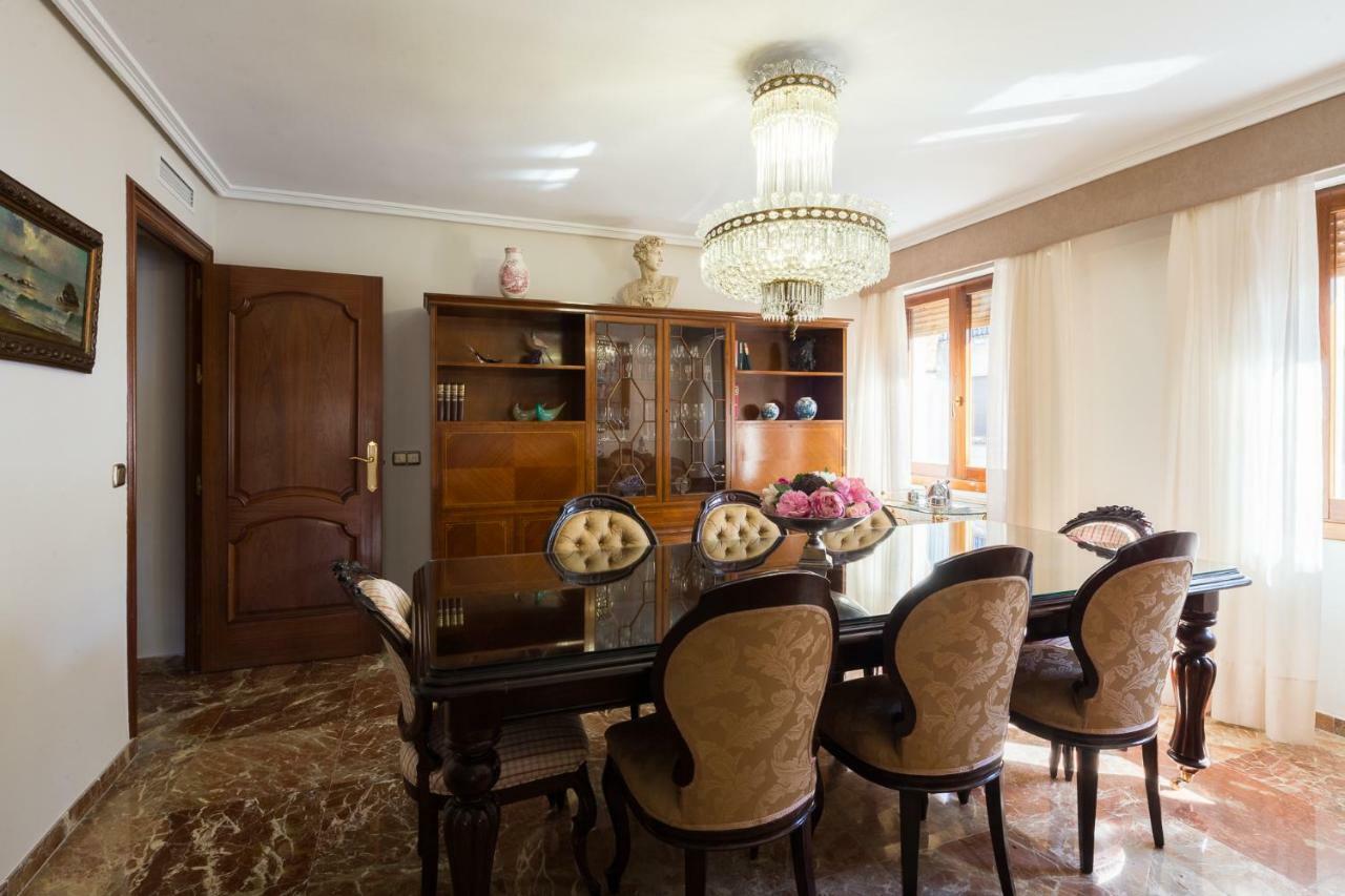 Catedral Cabildo Apartment Seville Luaran gambar