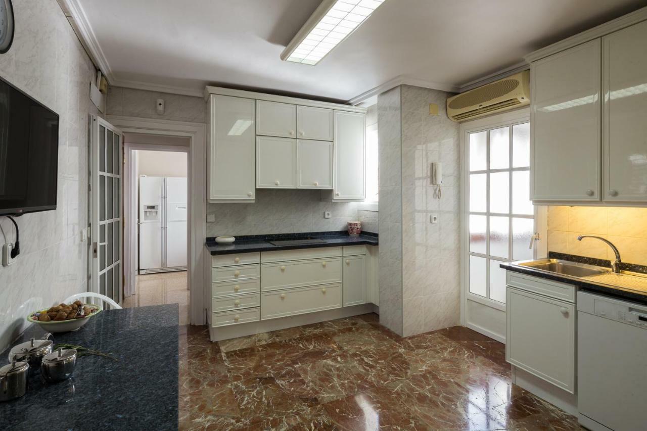 Catedral Cabildo Apartment Seville Luaran gambar