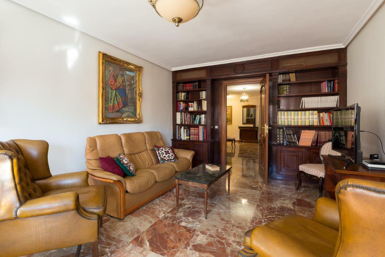 Catedral Cabildo Apartment Seville Luaran gambar