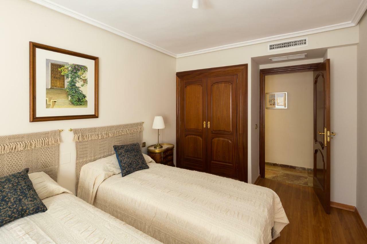 Catedral Cabildo Apartment Seville Luaran gambar